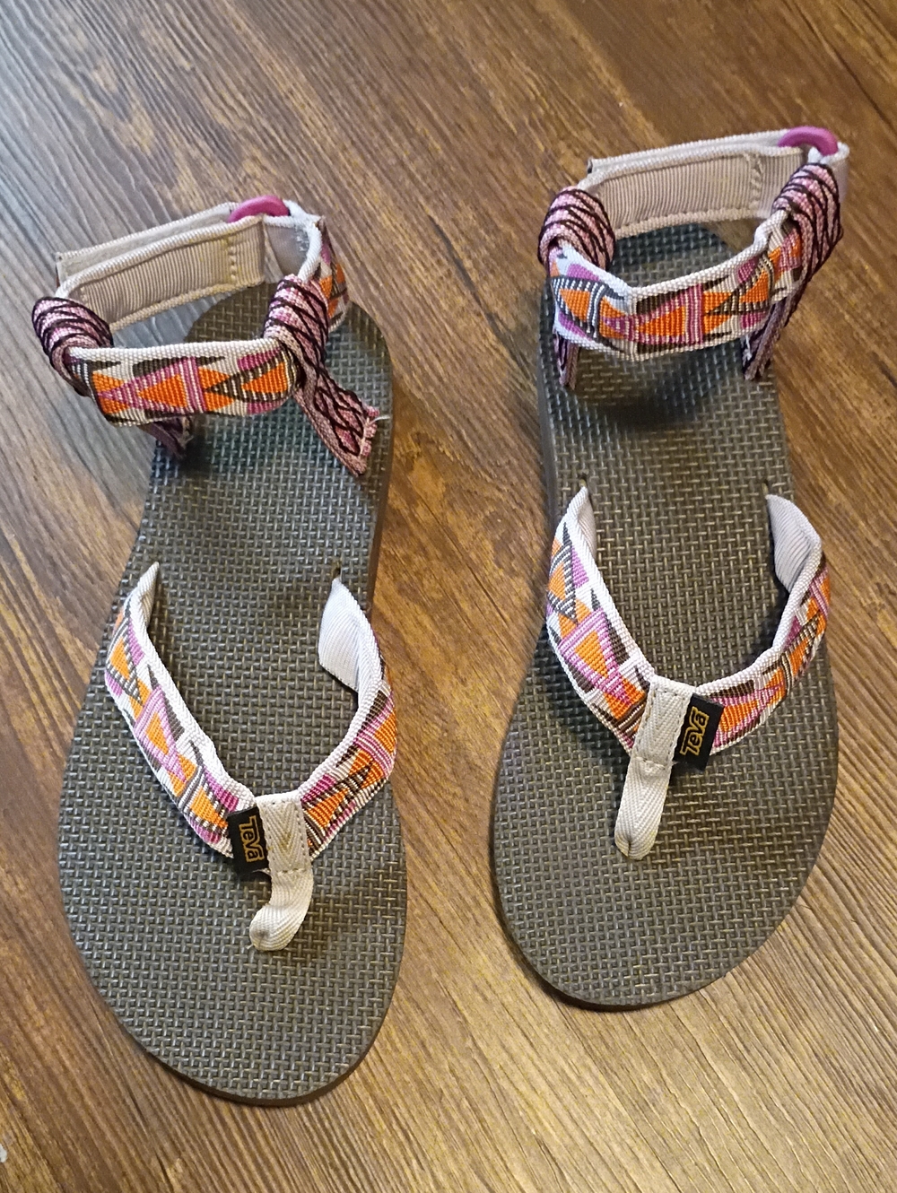 Teva Women's Aztec Pink and Orange Patterned Ankle Toe Strap Sandals Size 8